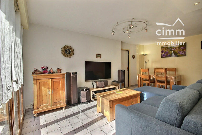 Appartement - 64 m² - 3 pièces