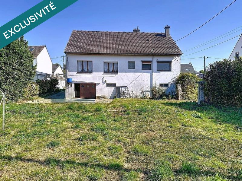 Maison - 98 m² - 8 pièces