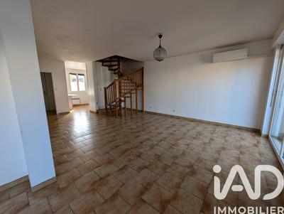 Maison - 122 m² - 5 pièces