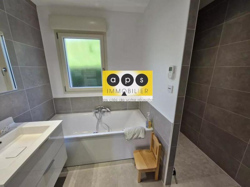 Maison - 60 m² - 4 pièces