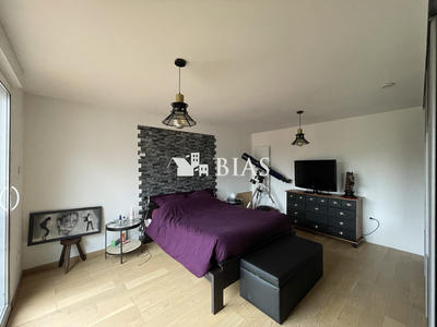 Maison - 104 m² - 4 pièces