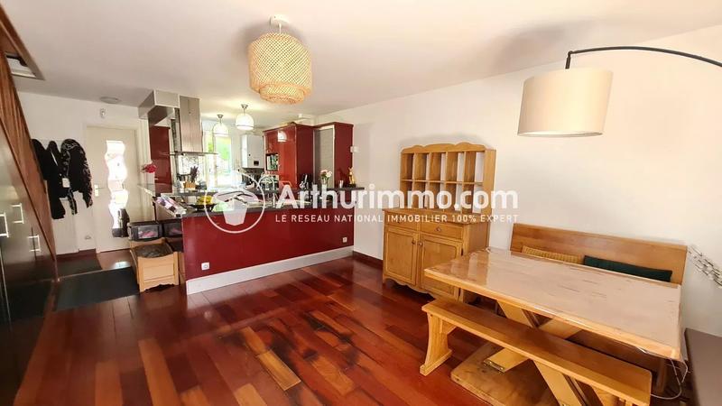 Maison - 110 m² - 7 pièces