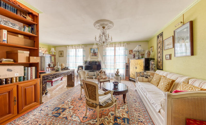 Maison - 100 m² - 6 pièces