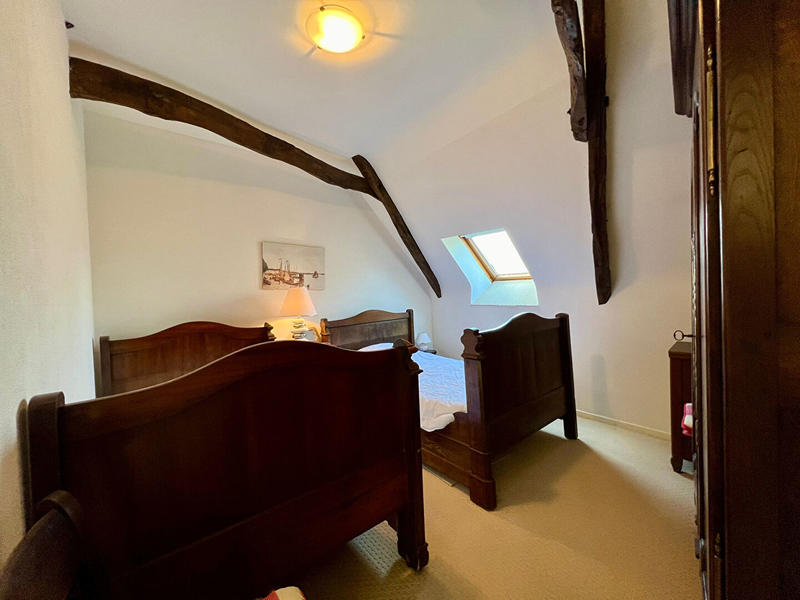 Maison - 104 m² - 4 pièces