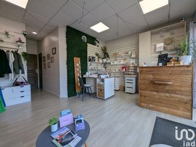 Local commercial - 60 m² - 5 pièces