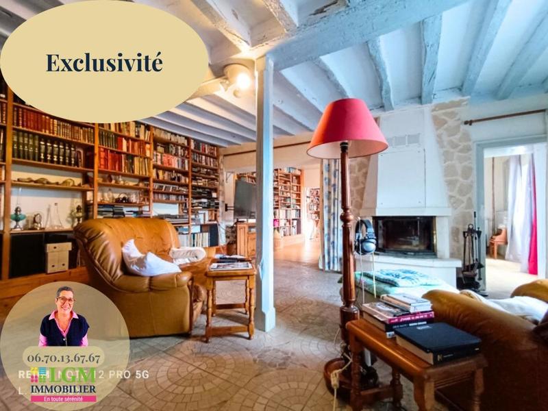 Maison - 409 m² - 9 pièces