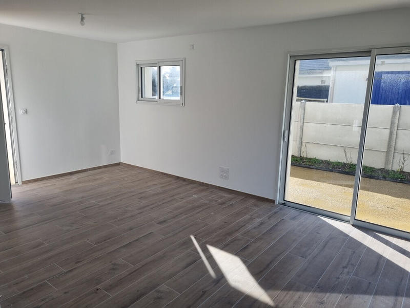 Maison - 99 m² - 4 pièces
