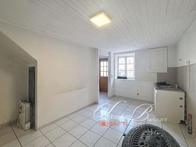 Maison - 87 m² - 5 pièces