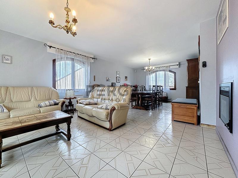 Maison - 150 m² - 6 pièces