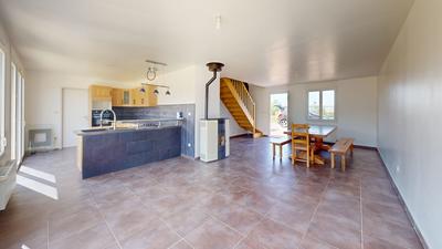 Maison - 109 m² - 6 pièces