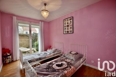 Maison - 181 m² - 8 pièces