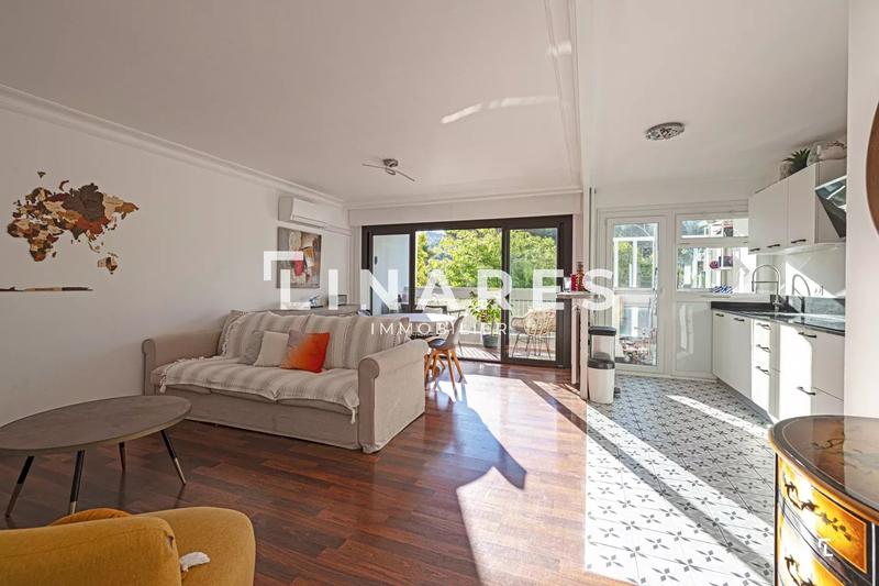 Appartement - 70 m² - 3 pièces