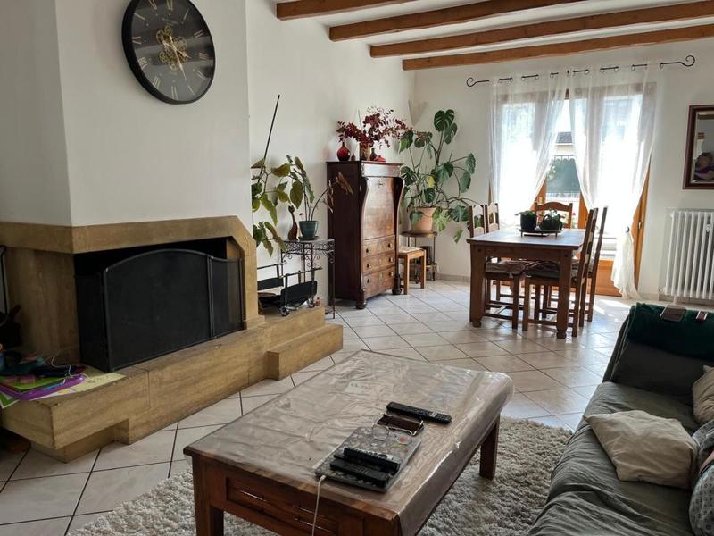 Maison - 121 m² - 5 pièces