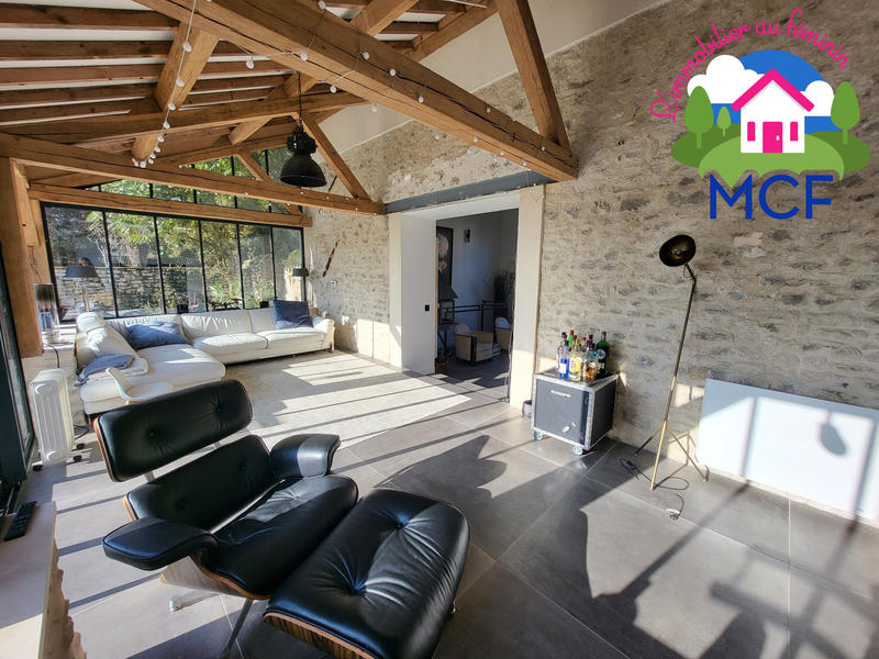 Maison ancienne - 229 m² - 8 pièces