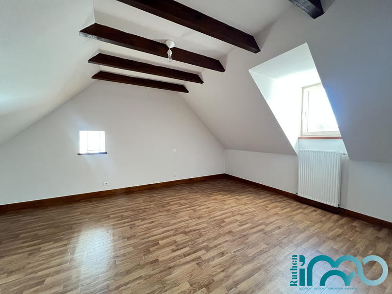 Maison - 95 m² - 5 pièces
