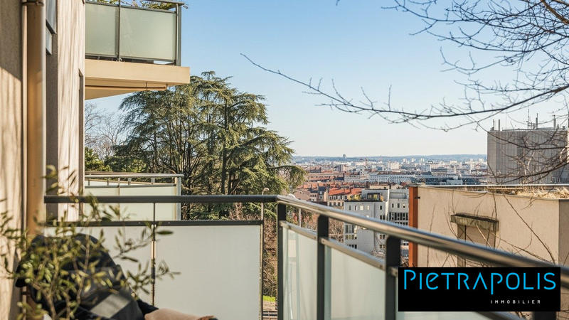 Appartement - 118 m² - 5 pièces