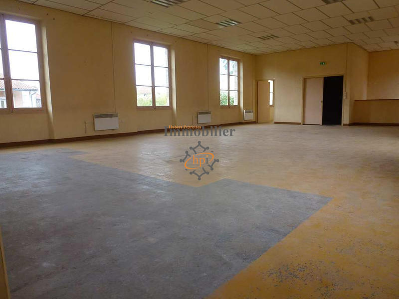 Local commercial - 3 pièces