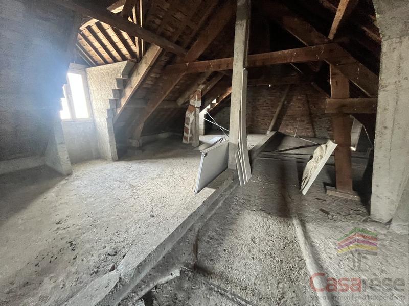 Appartement - 162 m² - 7 pièces