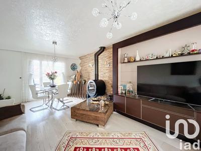 Maison - 153 m² - 8 pièces