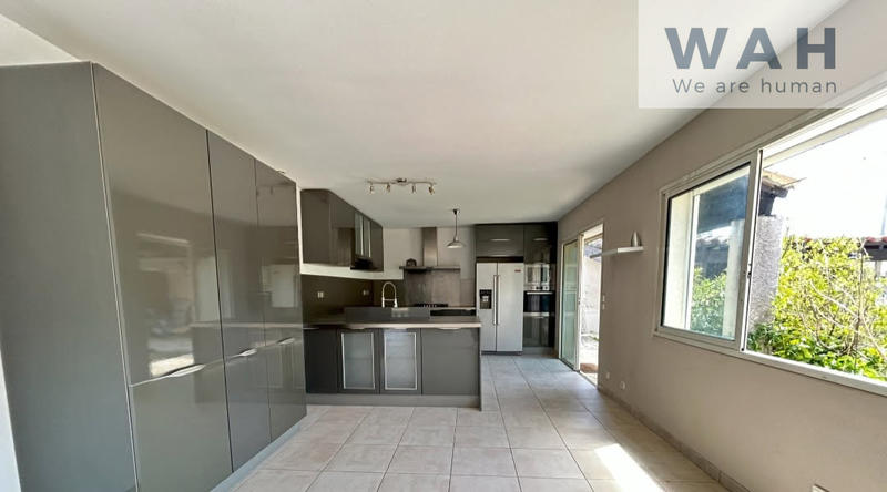 Maison - 147 m² - 4 pièces