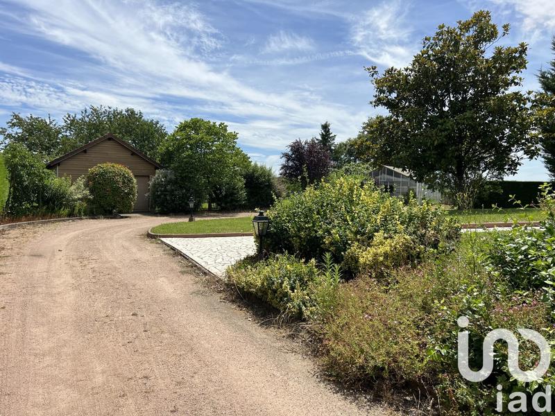 Maison - 252 m² - 7 pièces