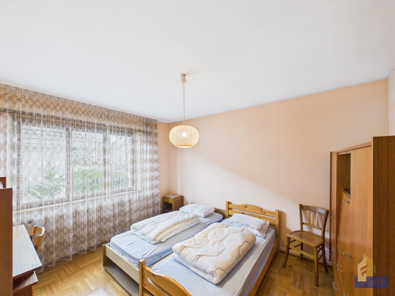 Maison traditionnelle - 123 m² - 5 pièces