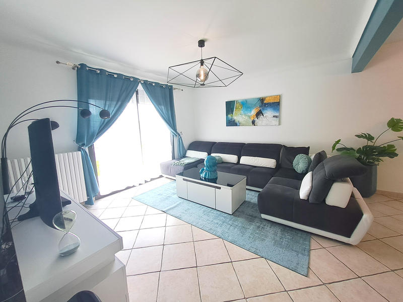 Maison - 170 m² - 5 pièces