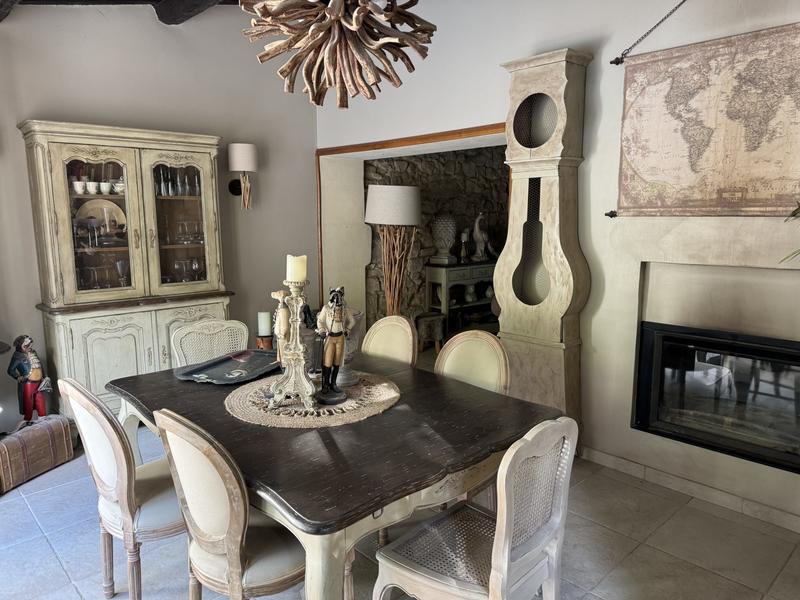 Maison ancienne - 220 m² - 4 pièces