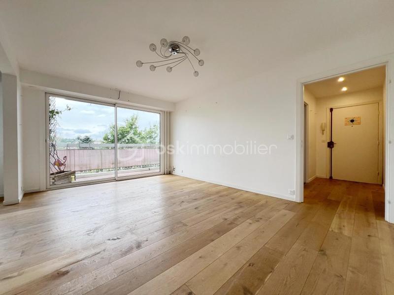 Appartement - 95 m² - 5 pièces
