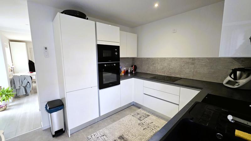 Maison - 97 m² - 4 pièces