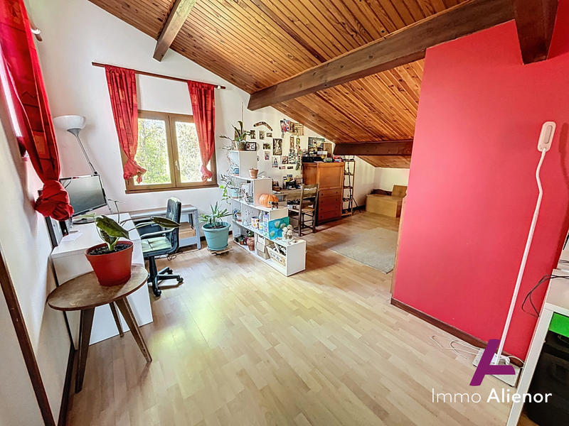 Maison - 130 m² - 4 pièces