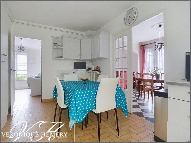 Maison - 111 m² - 7 pièces