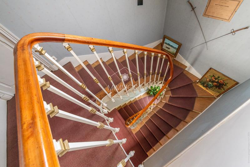 Maison - 160 m² - 6 pièces