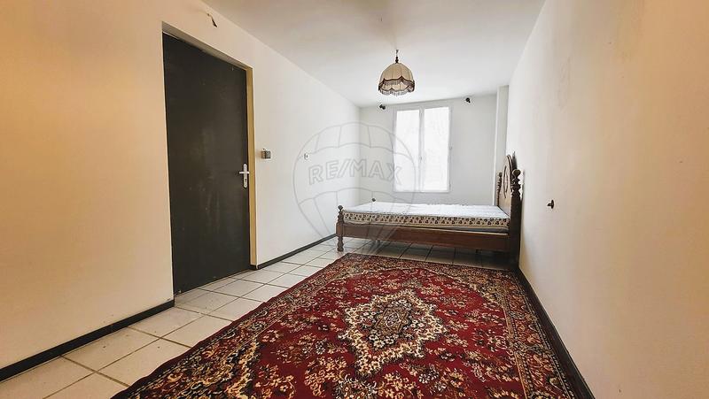 Immeuble - 303 m² - 15 pièces