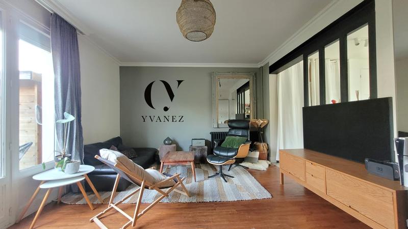 Maison - 96 m² - 5 pièces