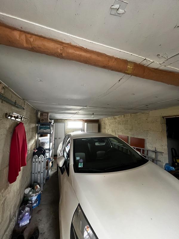 Maison - 99 m² - 5 pièces