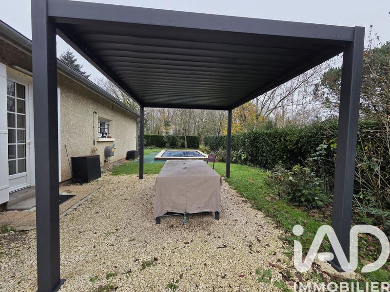 Maison - 203 m² - 7 pièces