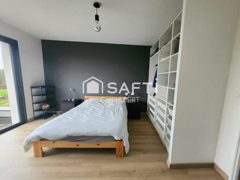 Maison - 300 m² - 8 pièces