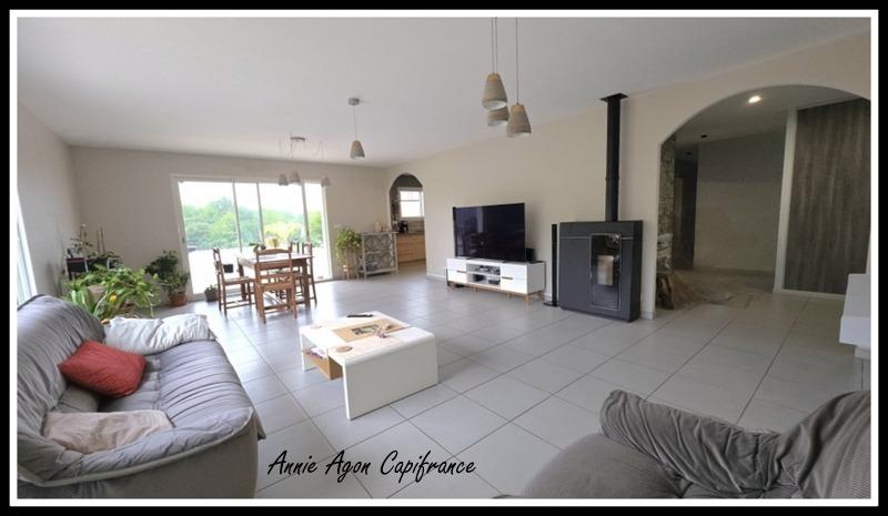 Maison - 145 m² - 5 pièces