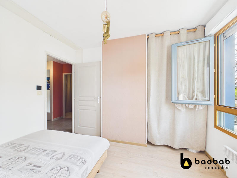 Appartement - 85 m² - 4 pièces