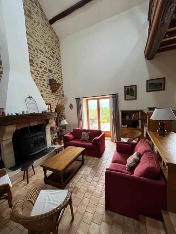 Propriété - 400 m² - 17 pièces