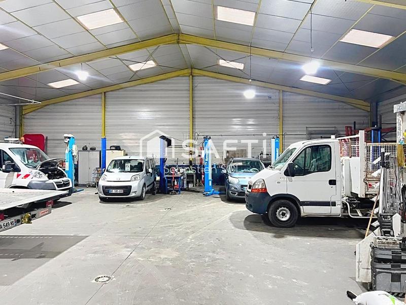 Local commercial - 1 485 m² - 10 pièces