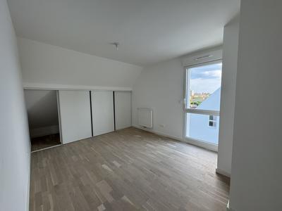 Appartement - 130 m² - 5 pièces