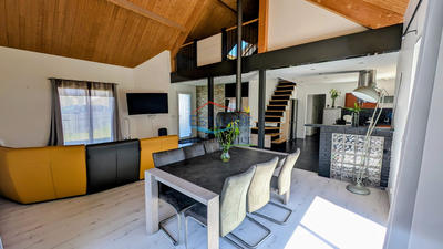 Maison - 150 m² - 5 pièces