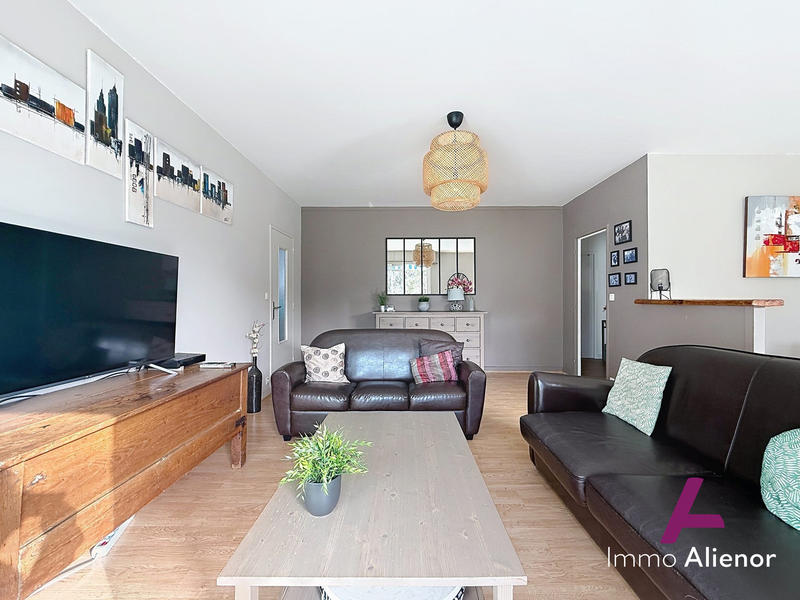 Appartement - 92 m² - 4 pièces