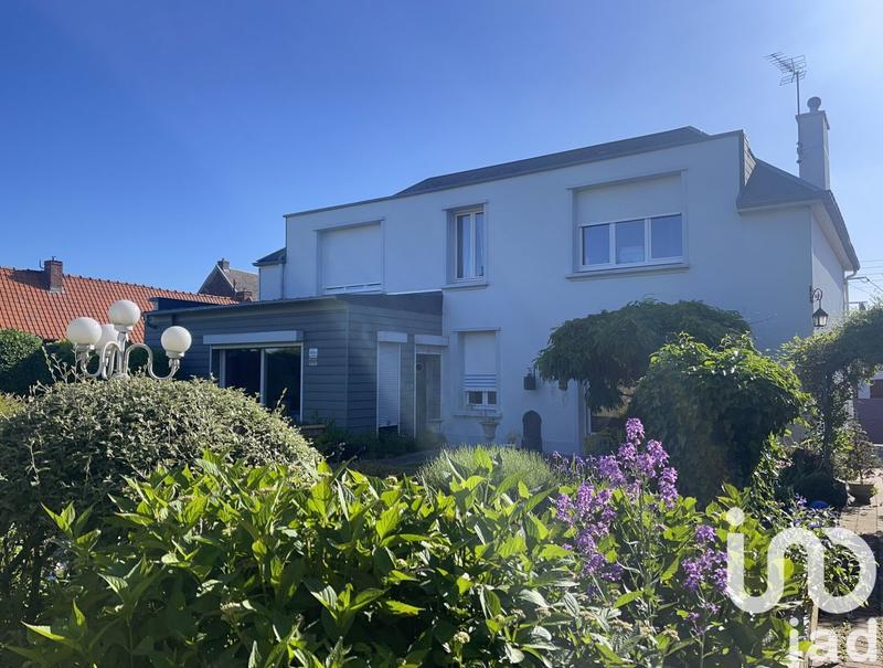 Maison - 180 m² - 11 pièces