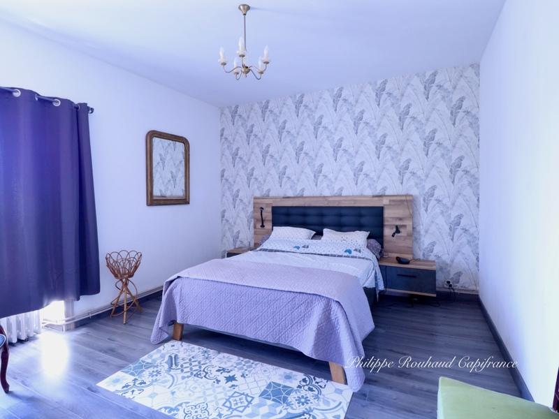 Maison de village - 175 m² - 13 pièces