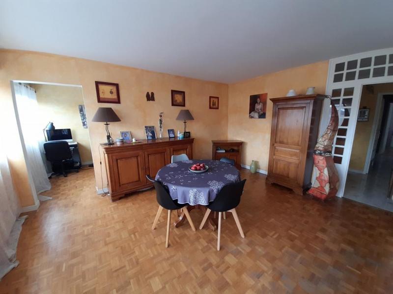 Appartement - 85 m² - 4 pièces