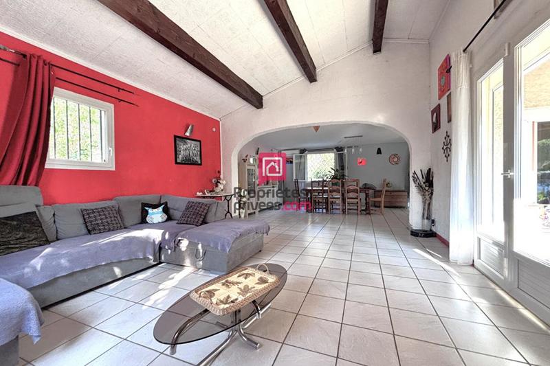 Maison - 198 m² - 7 pièces