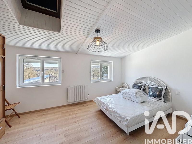 Maison de ville - 90 m² - 4 pièces